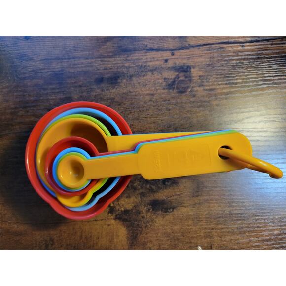Set Of 8 Multi-Color Nesting Measuring Cups & Spoons - Picture 2 of 8